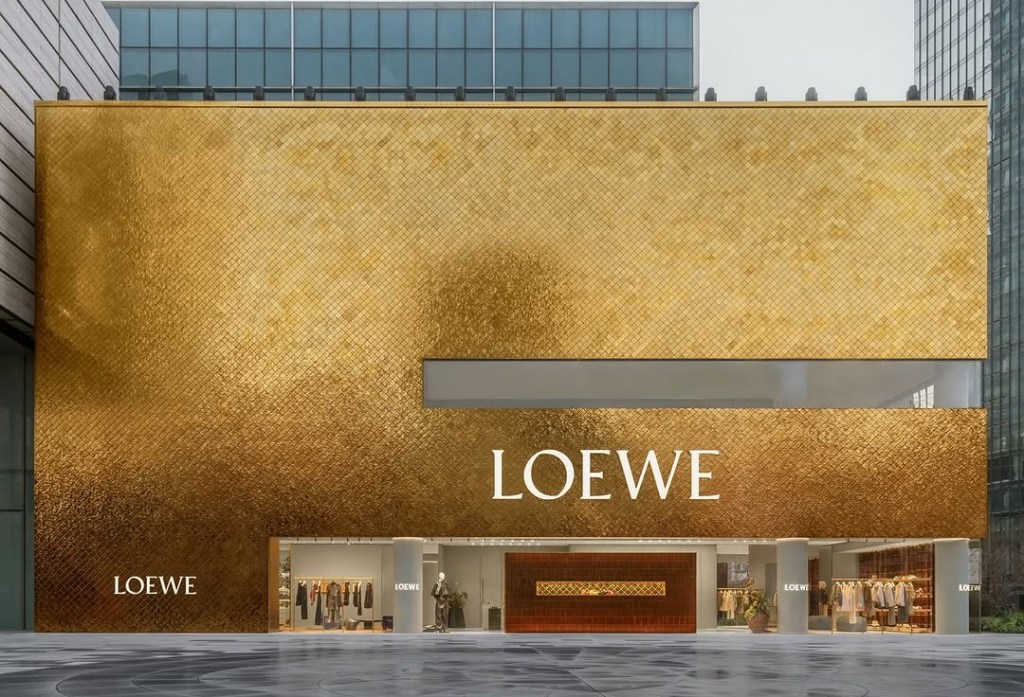 Loewe inaugura il suo più grande flagship store in Asia: Casa Loewe&nbsp;Shanghai