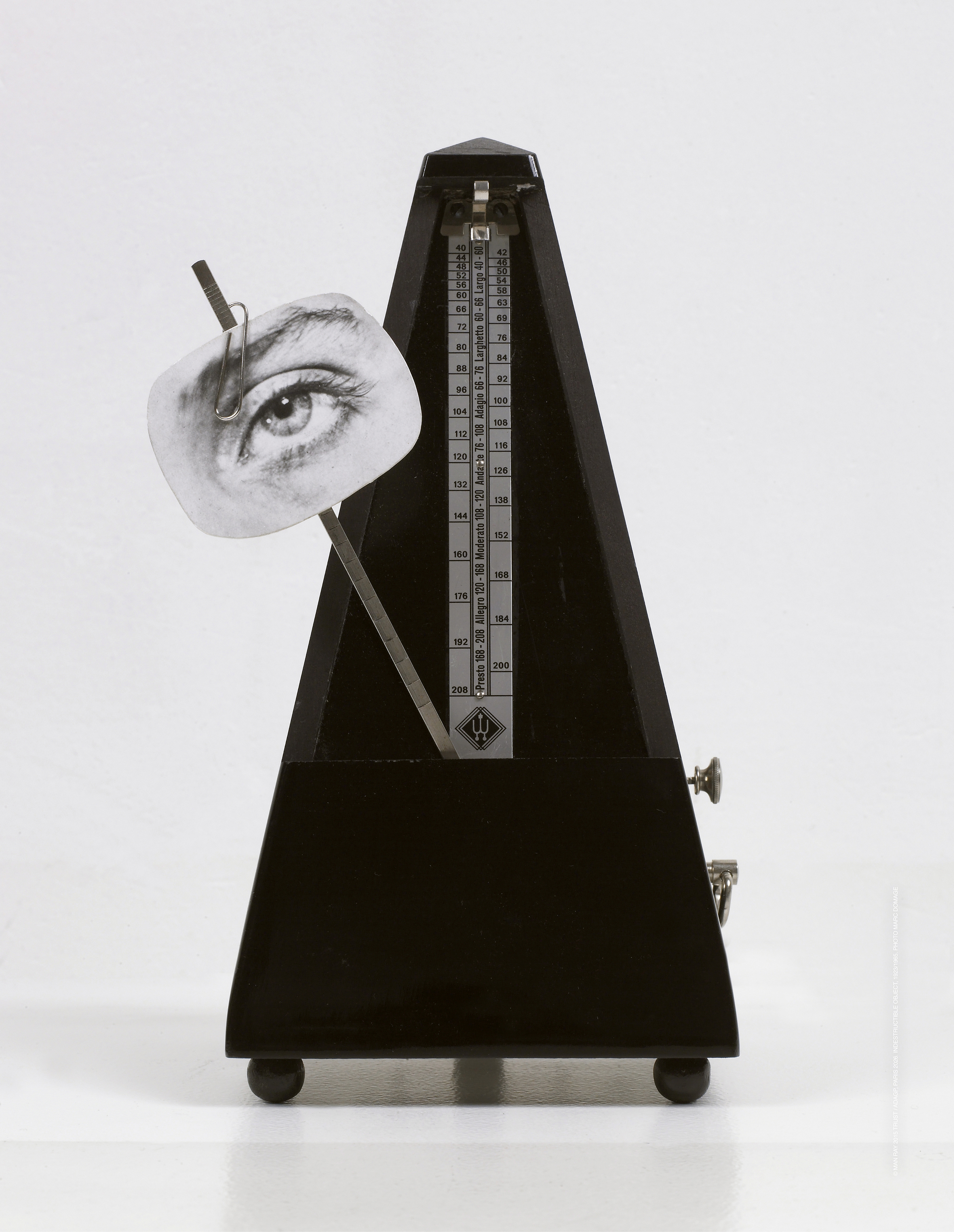 Man Ray a Saint Laurent Rive Droite: la mostra curata da Anthony Vaccarello