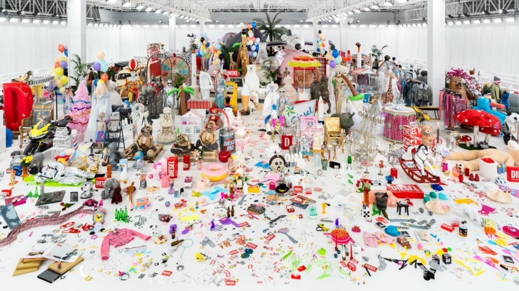 Il garage creativo di Diesel è una tensione tra presente e passato