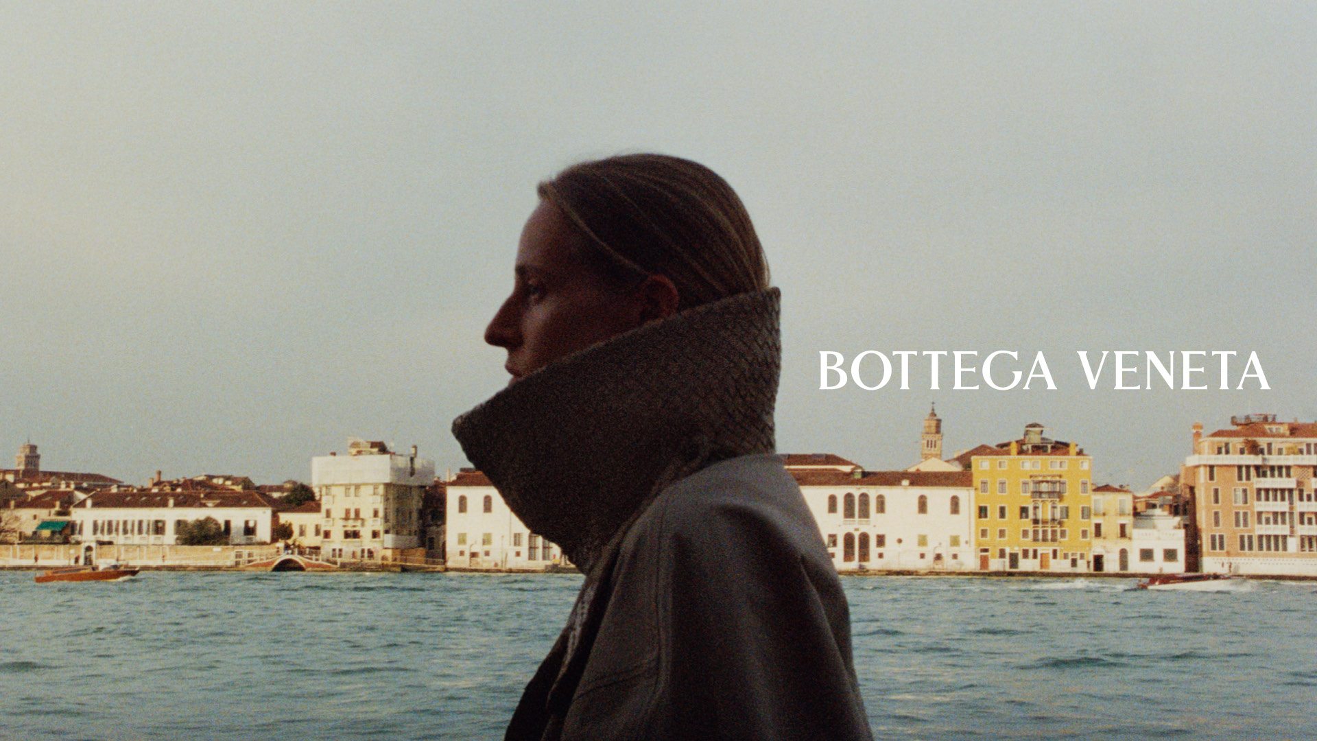Bottega Veneta Fall 2026: Venezia come non l’avete mai vista
